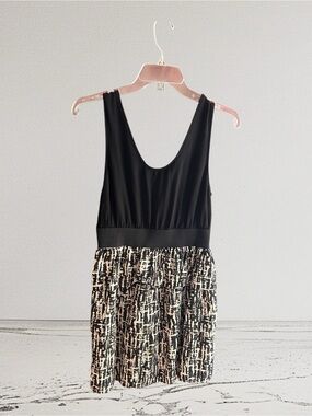 Mossimo Supply Co. black tank top printed tiered bottom dress Size M